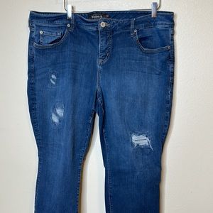 Torrid Premium Skinny Jean Distress Sz 22